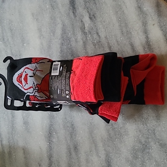 IT Chapter Two Crew Socks - Picture 2 of 6